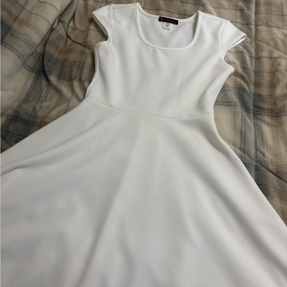 White Dress Bridal/Graduation